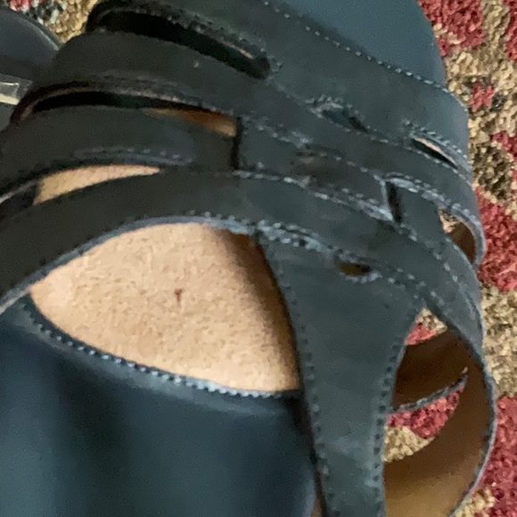 COPY - Naturalizer Sandals  - Nanci - Never worn - Blue - Size 9.5 W - Picture 4 of 5